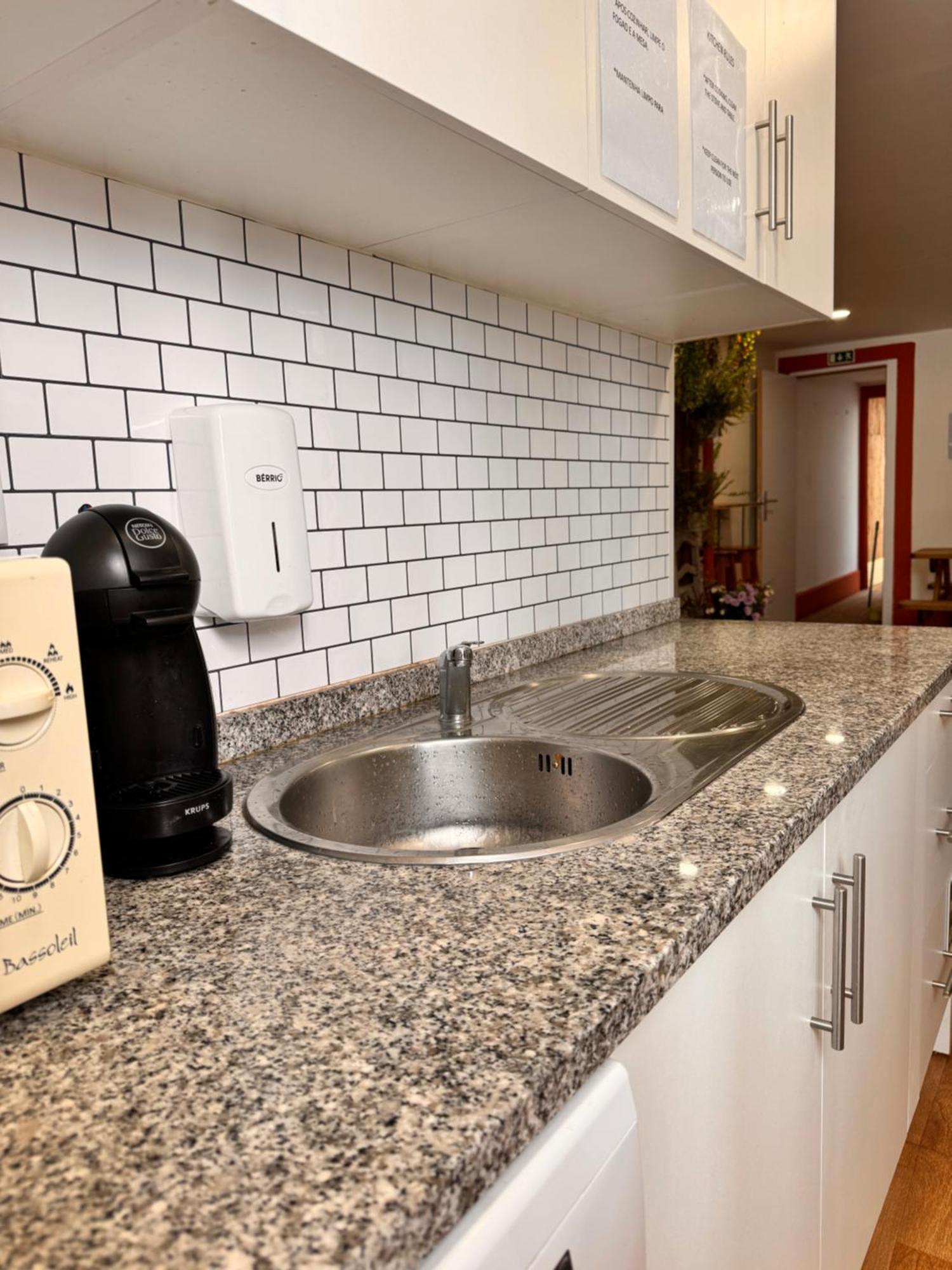 Samba Guesthouse Порту Экстерьер фото