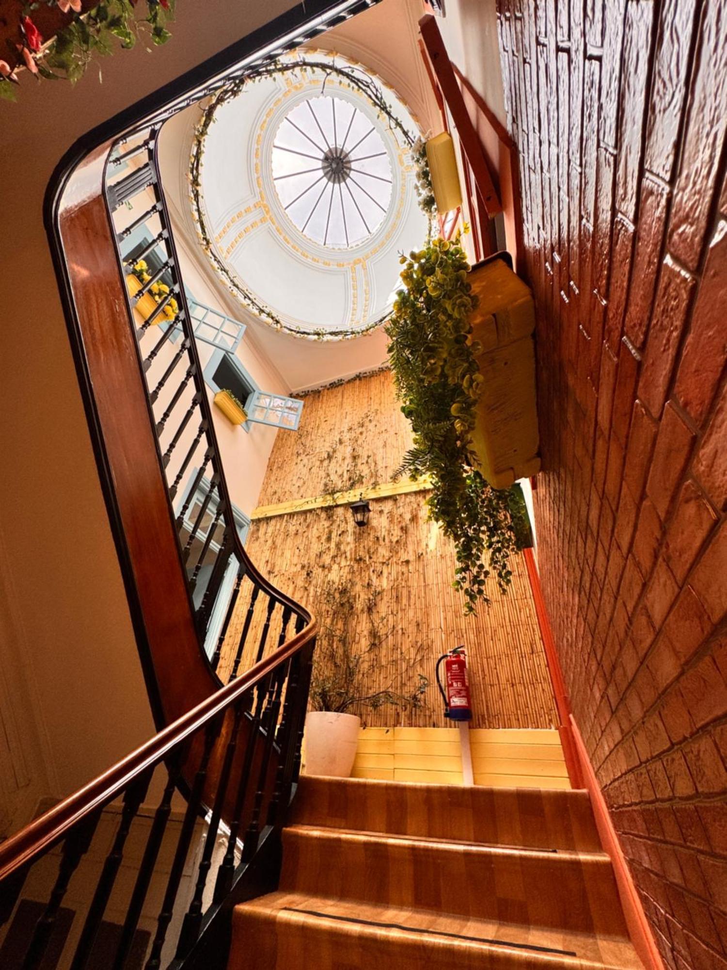 Samba Guesthouse Порту Экстерьер фото