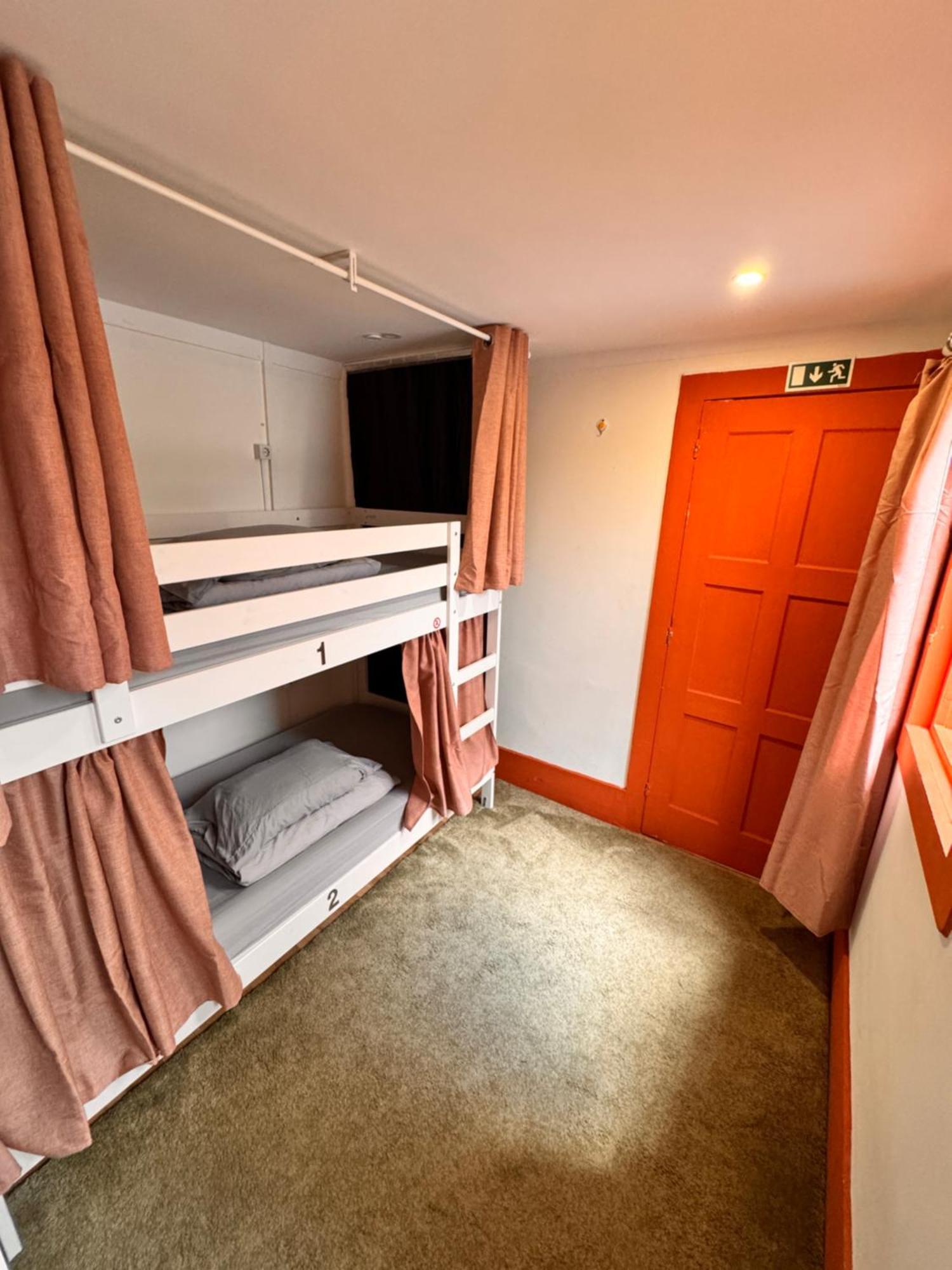 Samba Guesthouse Порту Экстерьер фото